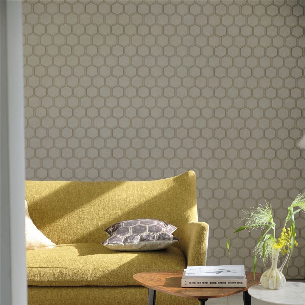 Обои Designers Guild Chinon Manipur Oyster PDG1121/03 фото в интерьере