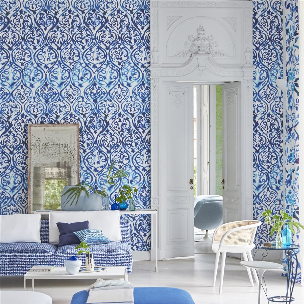 Панно Designers Guild Majolica Arabesque Cobalt PDG1029/01 фото в интерьере Панно Designers Guild Majolica Arabesque Cobalt PDG1029/01 фото в интерьере