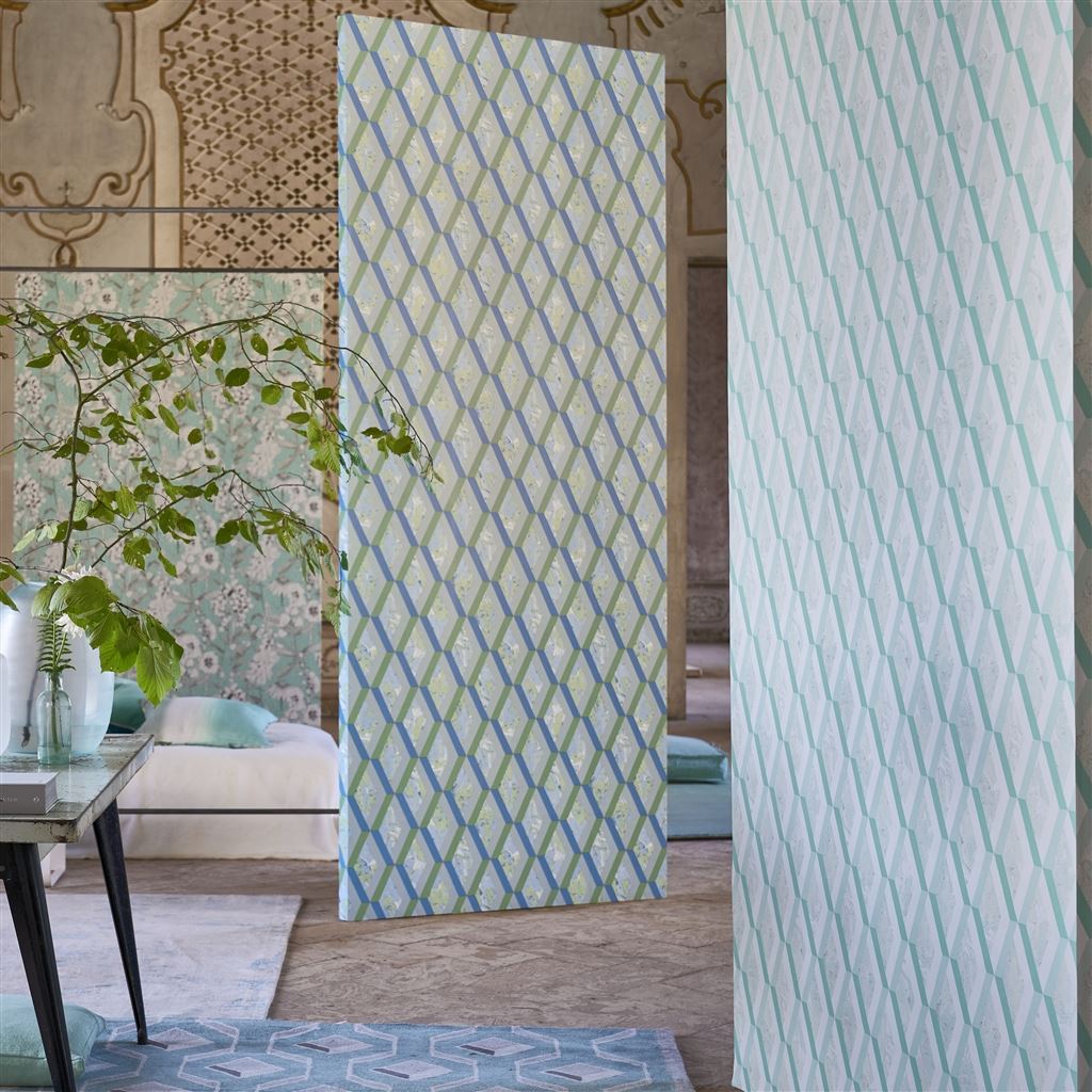 Обои Designers Guild Mandora Jourdain PDG1054/07 фото в интерьере Обои Designers Guild Mandora Jourdain PDG1054/07 фото в интерьере