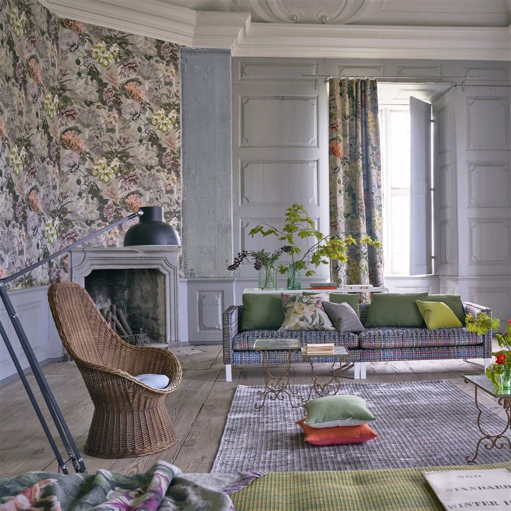 Панно Designers Guild Tulipa Stellata Delft Flower Grande Tuberose PDG1038/02 Панно Designers Guild Tulipa Stellata Delft Flower Grande Tuberose PDG1038/02