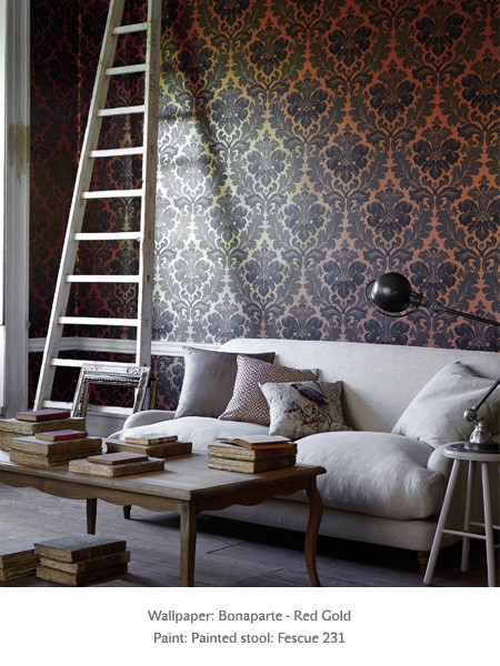 Обои Little Greene Revolution Papers Bonaparte - Red Gold 0284BPREDGO фото в интерьере Обои Little Greene Revolution Papers Bonaparte - Red Gold 0284BPREDGO фото в интерьере