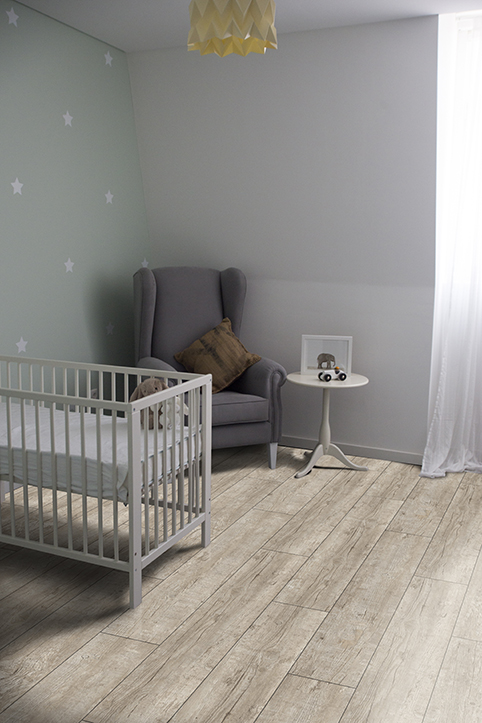 Пробковый пол клеевой CorkArt Design concept Enzo PY 4005 LNN X 1200×210×6 фото в интерьере Пробковый пол клеевой CorkArt Design concept Enzo PY 4005 LNN X 1200×210×6 фото в интерьере