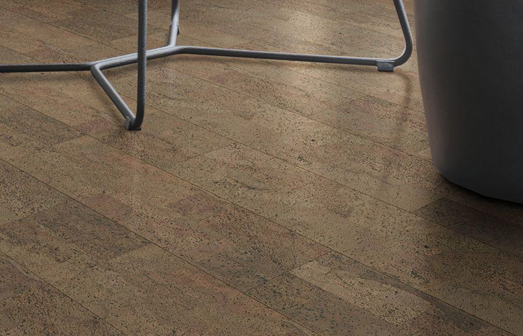 Пробковый пол клеевой Corkstyle CorkPro Fantasie March 915×200×6 фото в интерьере