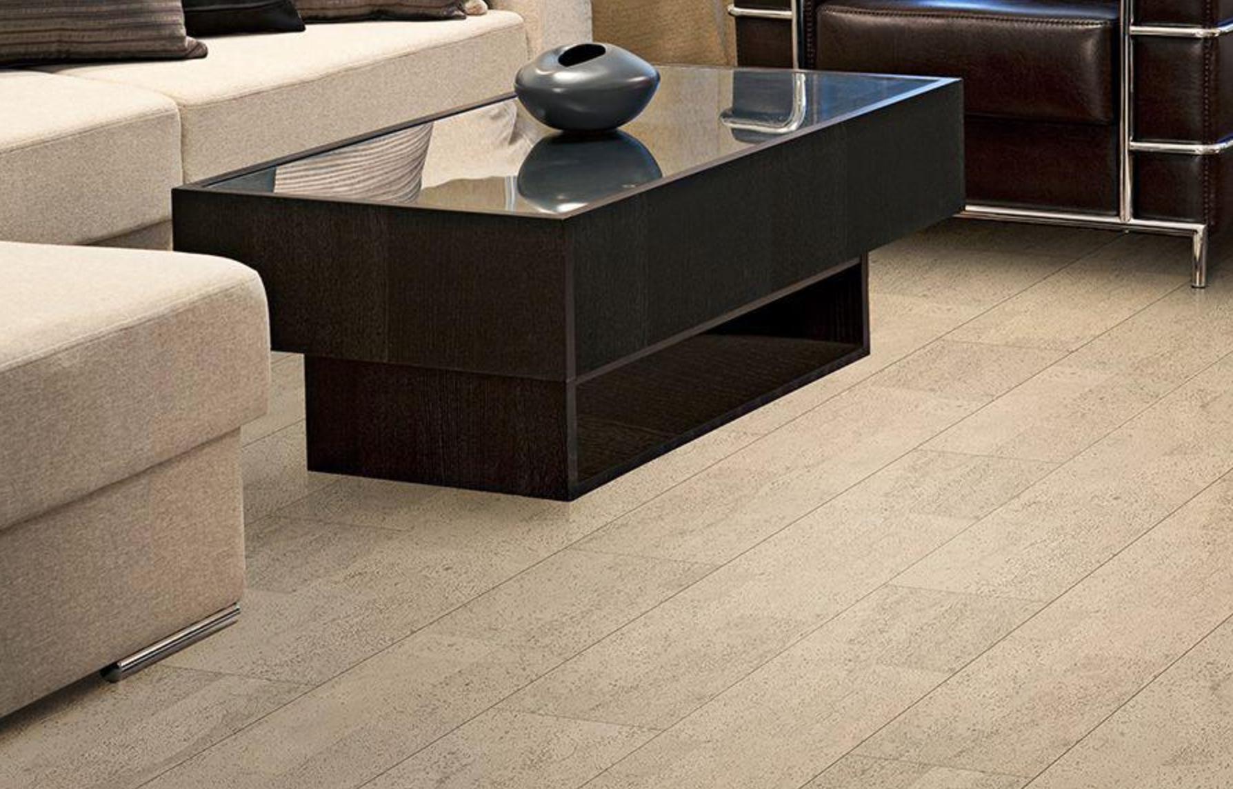 Пробковый пол клеевой Corkstyle CorkPro Fantasie Vanilla 915×200×6 фото в интерьере