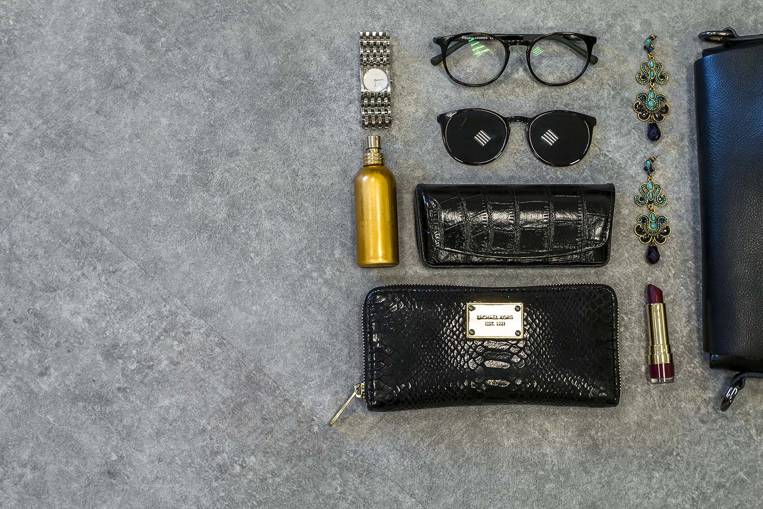 Кварцвиниловая плитка FineFloor замковая Stone Шато Де Лош FF-1559 655×324×4,5 фото в интерьере Кварцвиниловая плитка FineFloor замковая Stone Шато Де Лош FF-1559 655×324×4,5 фото в интерьере