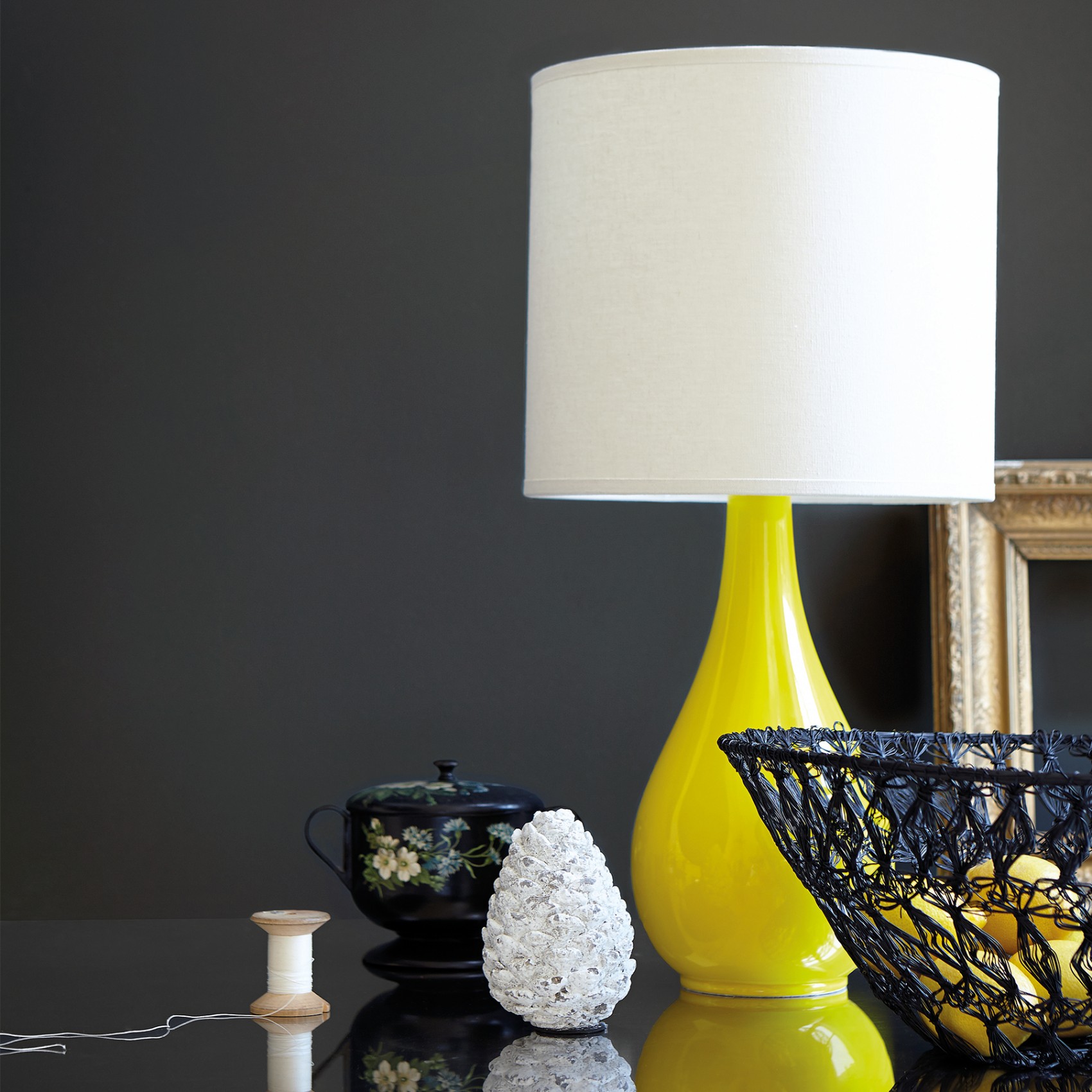 Краска Little Greene цвет Lamp Black 228 Intelligent Eggshell 1 л