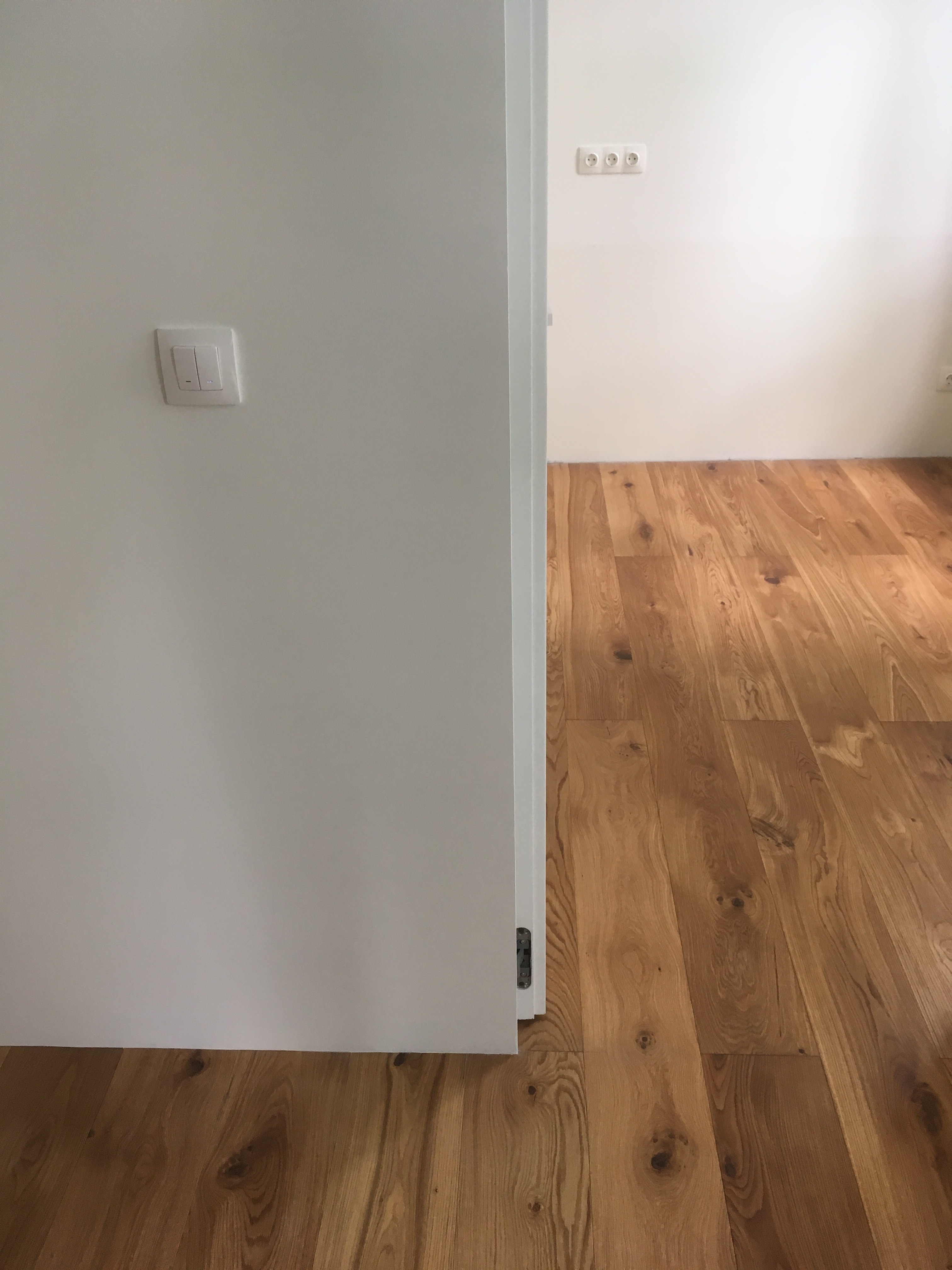 Инженерная доска Cora Natural Oak Classic rustic 1600-2400×155×16 фото в интерьере Инженерная доска Cora Natural Oak Classic rustic 1600-2400×155×16 фото в интерьере