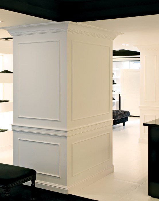 Молдинг под покраску Orac Decor Axxent DX119 2300×92×22 фото в интерьере