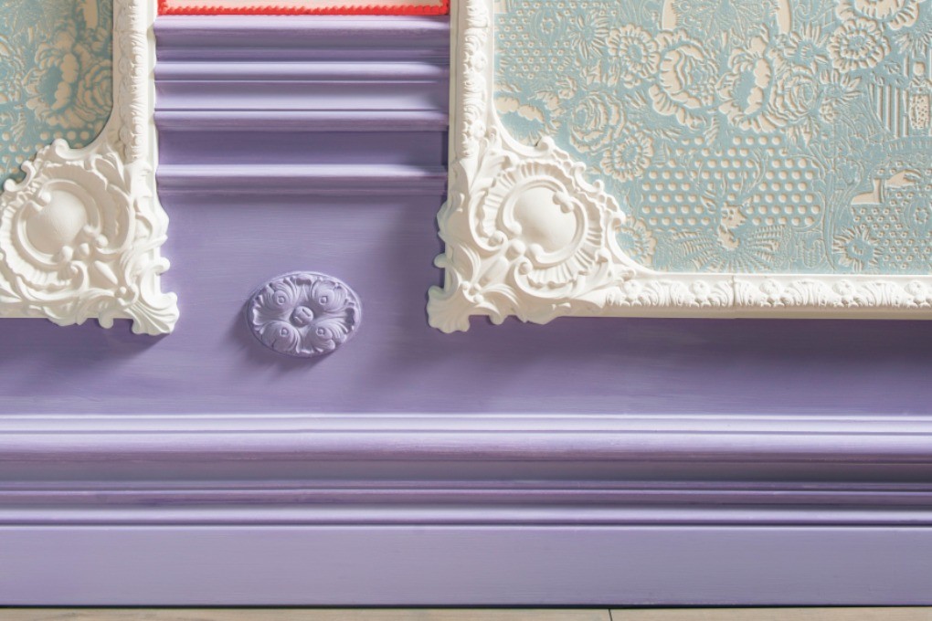 Молдинг под покраску Orac Decor Luxxus P8040 2000×101×22 фото в интерьере
