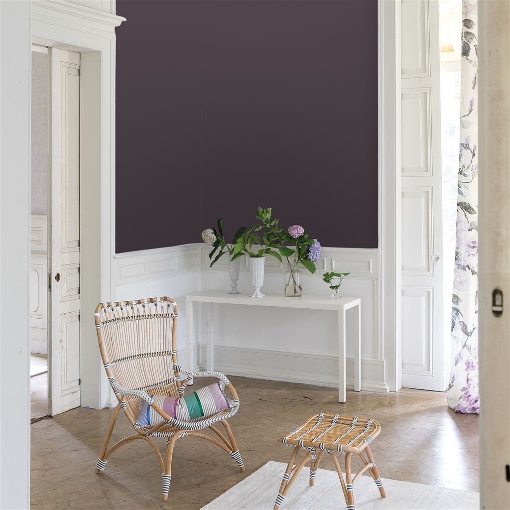 Краска Designers Guild цвет Deepest Plum 148 Perfect Eggshell 1 л Краска Designers Guild цвет Deepest Plum 148 Perfect Eggshell 1 л