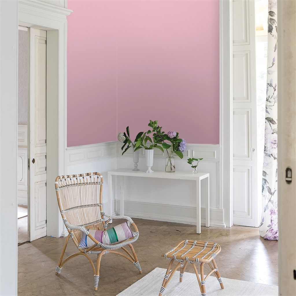 Краска Designers Guild цвет Dianthus Pink 132 Perfect Eggshell 1 л Краска Designers Guild цвет Dianthus Pink 132 Perfect Eggshell 1 л