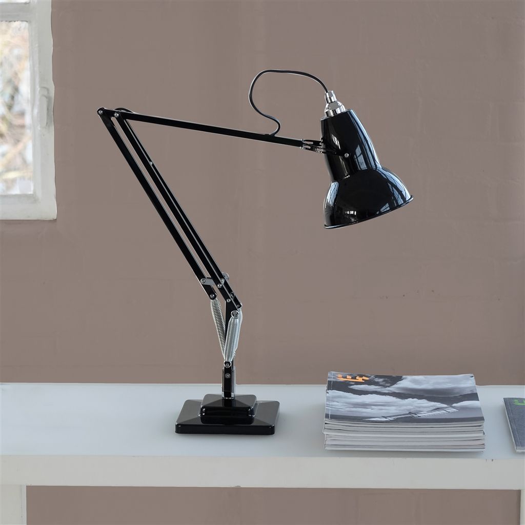 Краска Designers Guild цвет Moleskin 22 Perfect Eggshell 1 л Краска Designers Guild цвет Moleskin 22 Perfect Eggshell 1 л