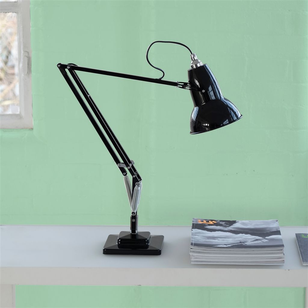 Краска Designers Guild цвет Parsons Green 90 Perfect Eggshell 1 л Краска Designers Guild цвет Parsons Green 90 Perfect Eggshell 1 л