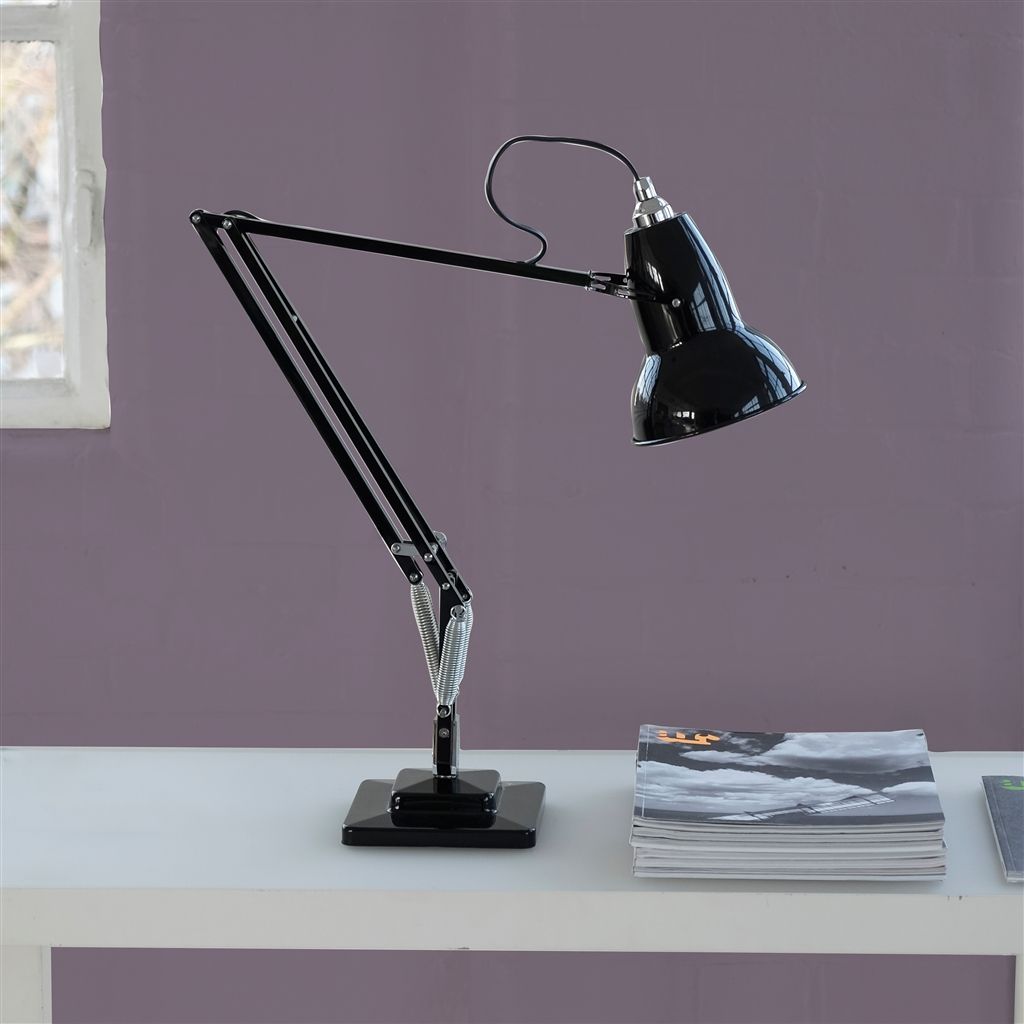 Краска Designers Guild цвет Purple Basil 150 Perfect Matt 0.125 л Краска Designers Guild цвет Purple Basil 150 Perfect Matt 0.125 л