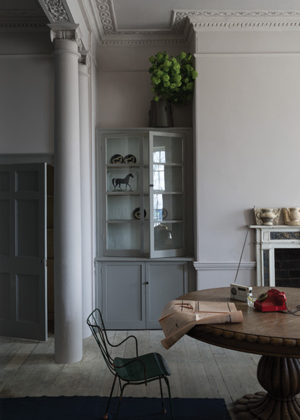 Краска Farrow & Ball цвет Peignoir 286 Full Gloss 2,5 л фото в интерьере Краска Farrow & Ball цвет Peignoir 286 Full Gloss 2,5 л фото в интерьере