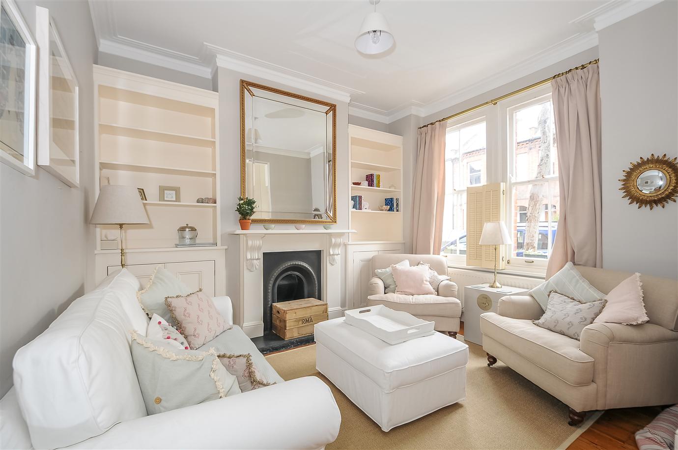 Краска Farrow & Ball цвет Cornforth White 228 Full Gloss 0,75 л фото в интерьере Краска Farrow & Ball цвет Cornforth White 228 Full Gloss 0,75 л фото в интерьере