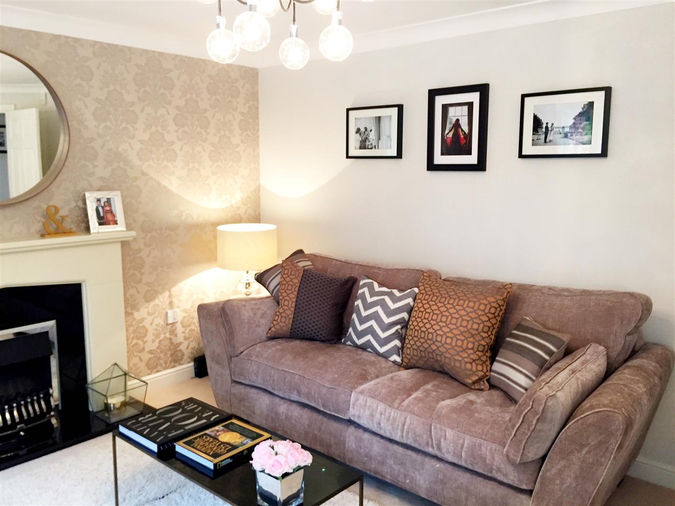 Краска Farrow & Ball цвет Strong White 2001 Modern Emulsion 2,5 л фото в интерьере Краска Farrow & Ball цвет Strong White 2001 Modern Emulsion 2,5 л фото в интерьере