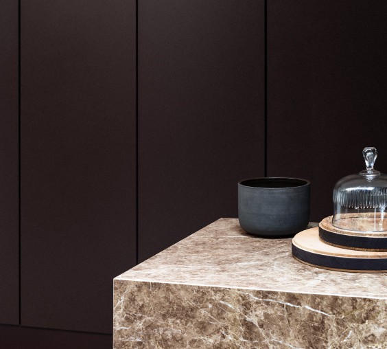 Краска Paint and Paper Library цвет Copper Beech 314 Pure Flat Emulsion 0,125 л фото в интерьере Краска Paint and Paper Library цвет Copper Beech 314 Pure Flat Emulsion 0,125 л фото в интерьере