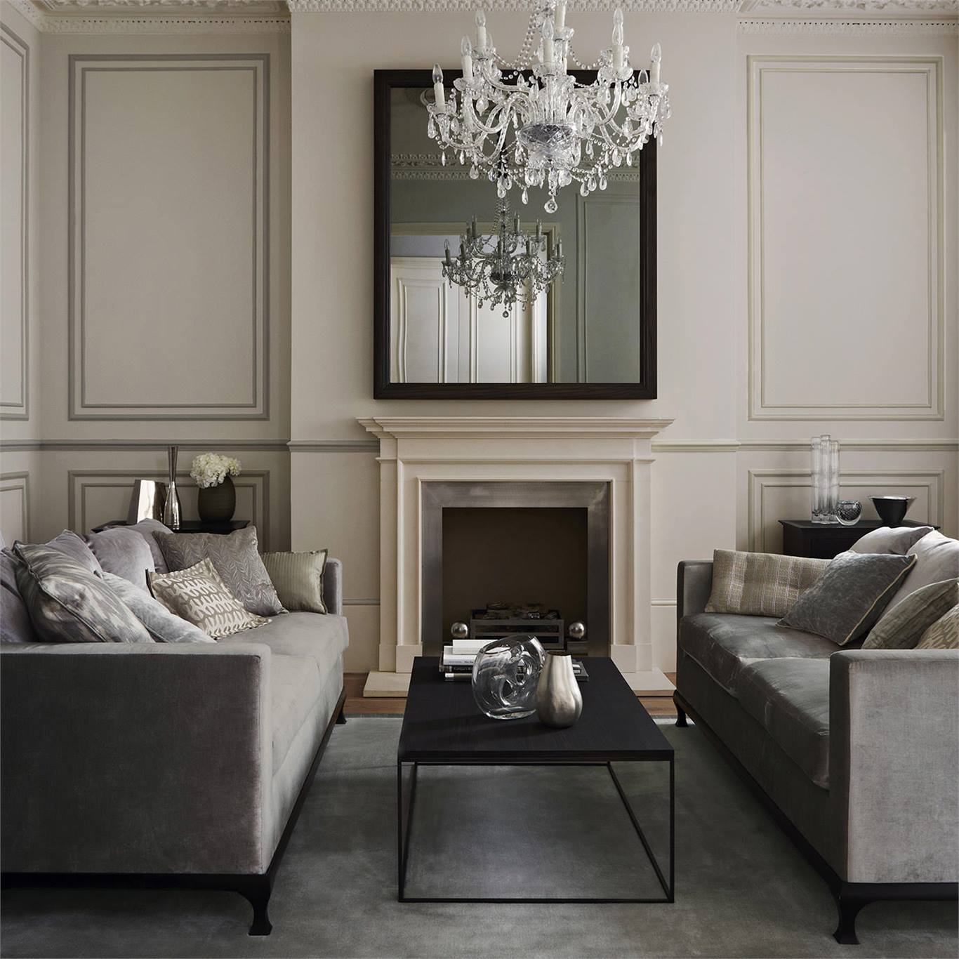 Краска Zoffany цвет Quarter Silver Elite Emulsion 0,2 л