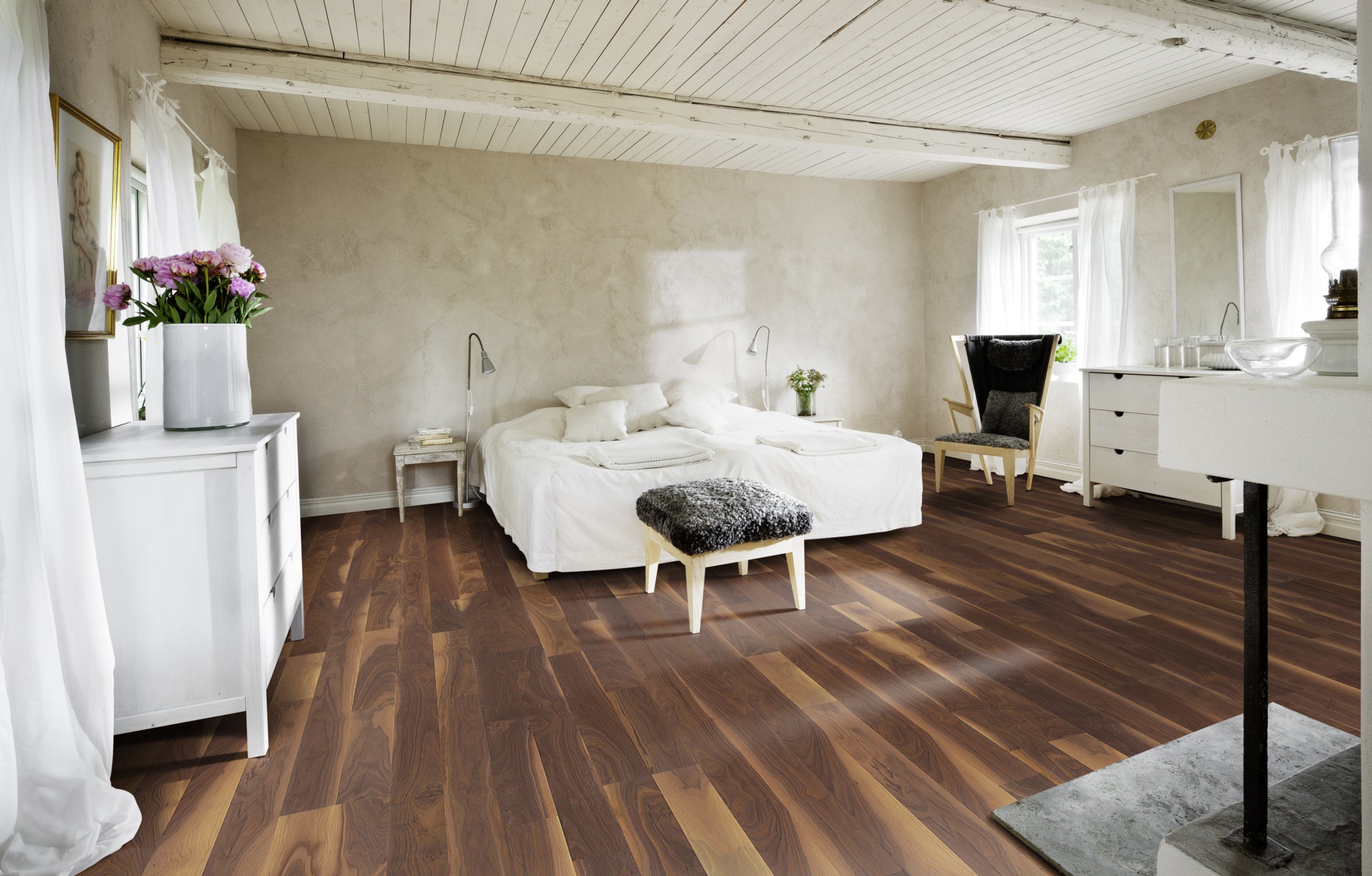 Паркетная доска Kahrs Американская Орех Джорджиа Georgia 152N8EVAF0KW240 Lively 2423×200×15 фото в интерьере Паркетная доска Kahrs Американская Орех Джорджиа Georgia 152N8EVAF0KW240 Lively 2423×200×15 фото в интерьере