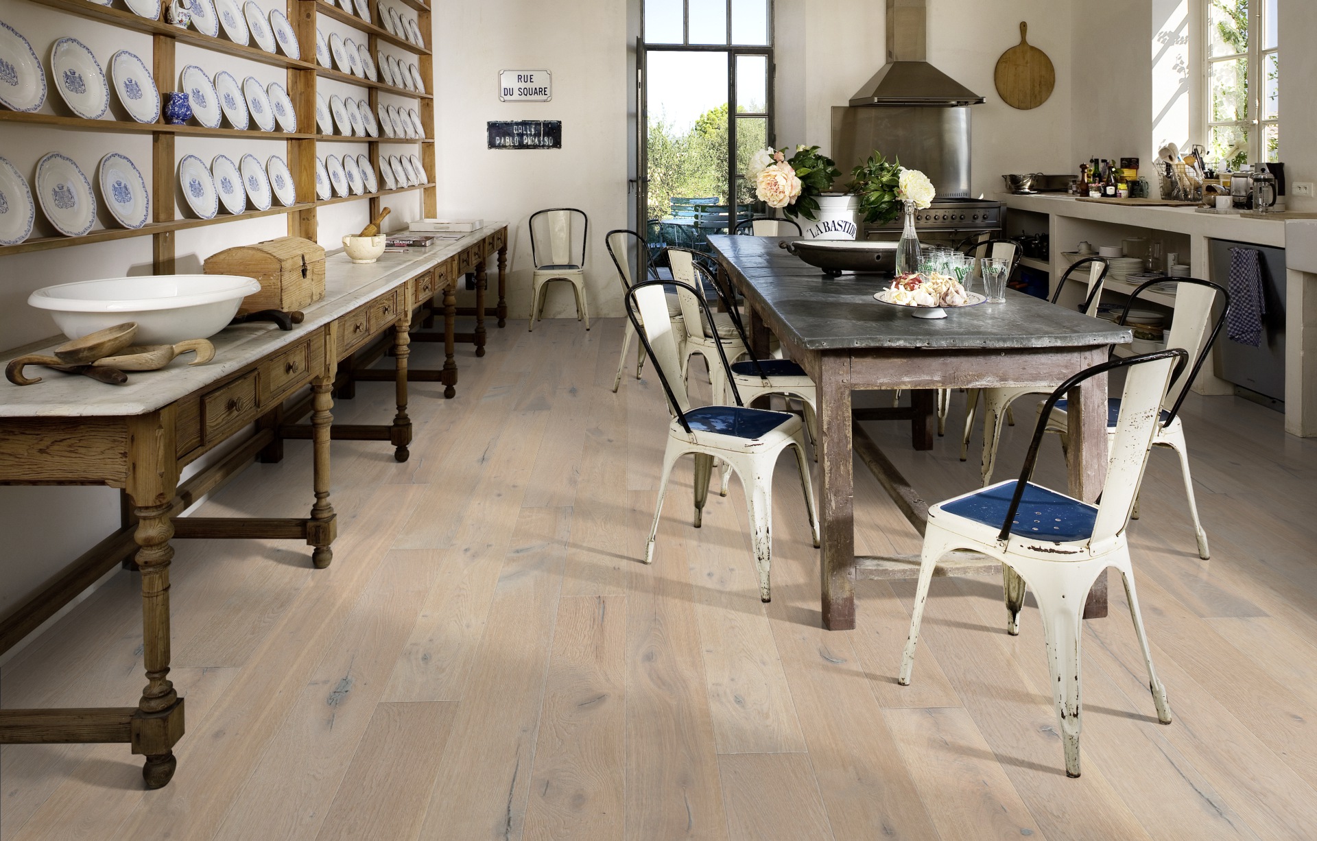 Паркетная доска Kahrs Дуб Олоф Olof 2420×187×15 фото в интерьере Паркетная доска Kahrs Дуб Олоф Olof 2420×187×15 фото в интерьере