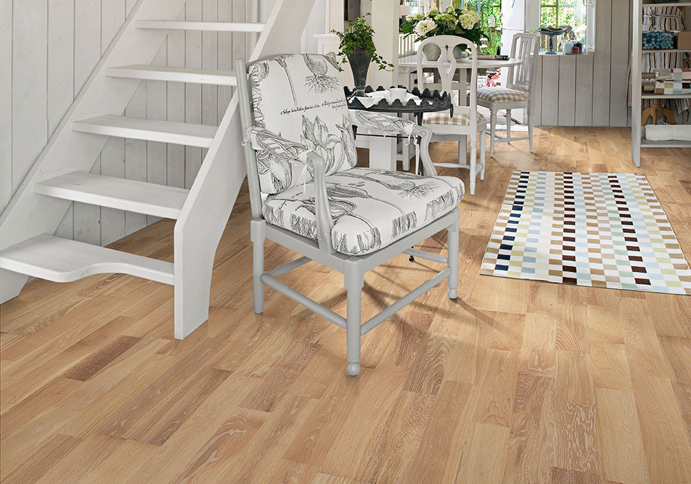 Паркетная доска Kahrs дуб Перистые облака Cirrus 2423×200×15 фото в интерьере Паркетная доска Kahrs дуб Перистые облака Cirrus 2423×200×15 фото в интерьере