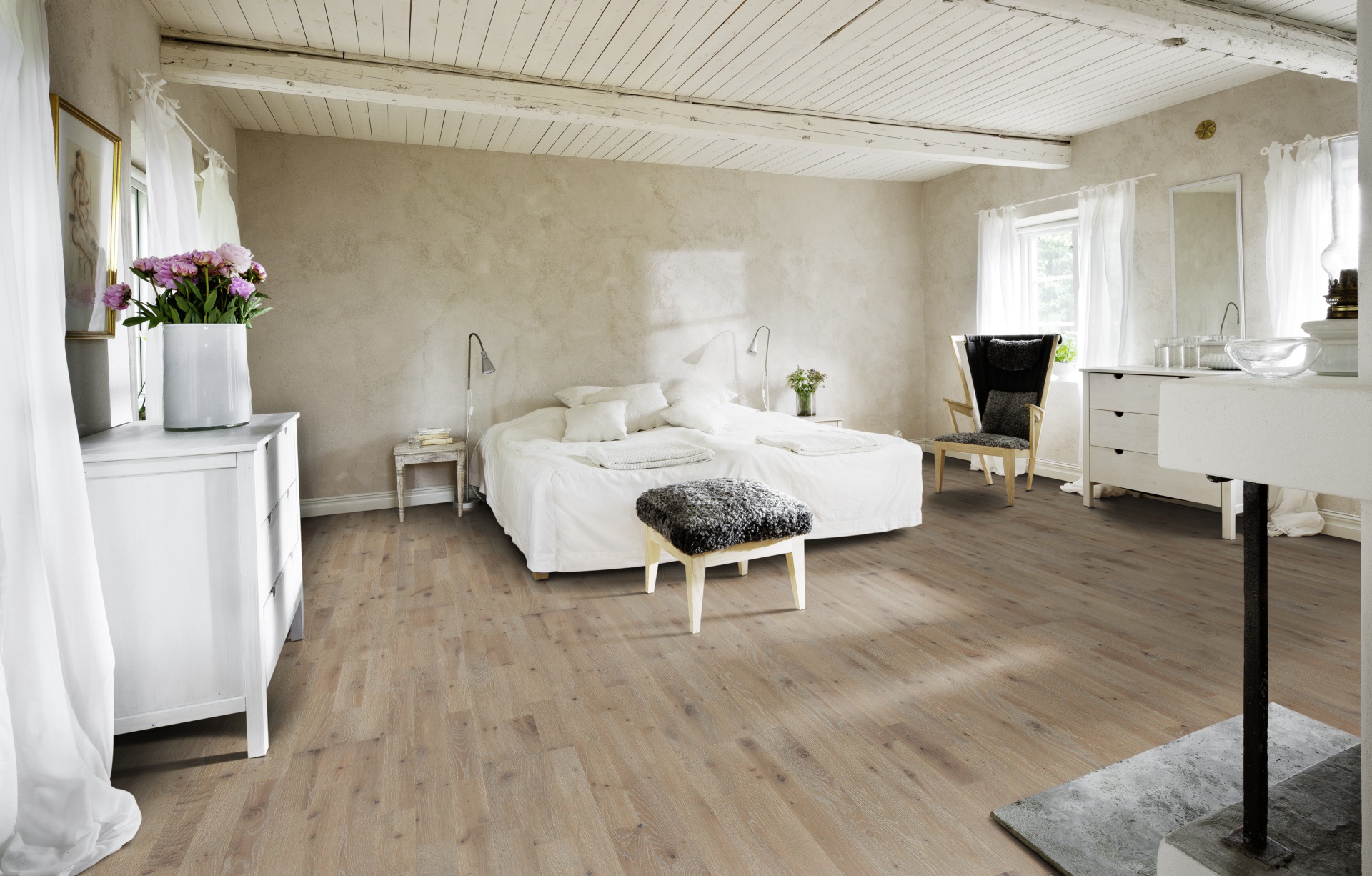 Паркетная доска Kahrs дуб Винга Vinga 2419×196×15 фото в интерьере Паркетная доска Kahrs дуб Винга Vinga 2419×196×15 фото в интерьере