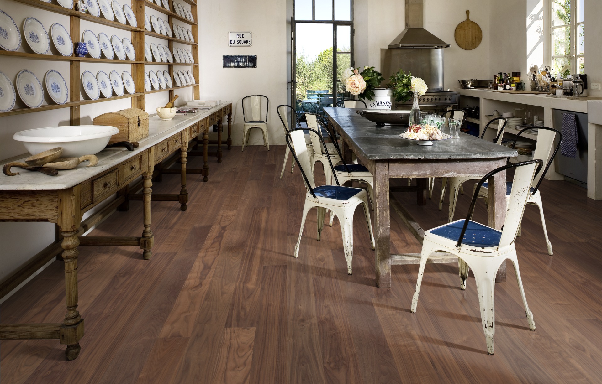 Паркетная доска Kahrs Хабитэт Орех Статуя Statue масло 1810×150×7 фото в интерьере Паркетная доска Kahrs Хабитэт Орех Статуя Statue масло 1810×150×7 фото в интерьере