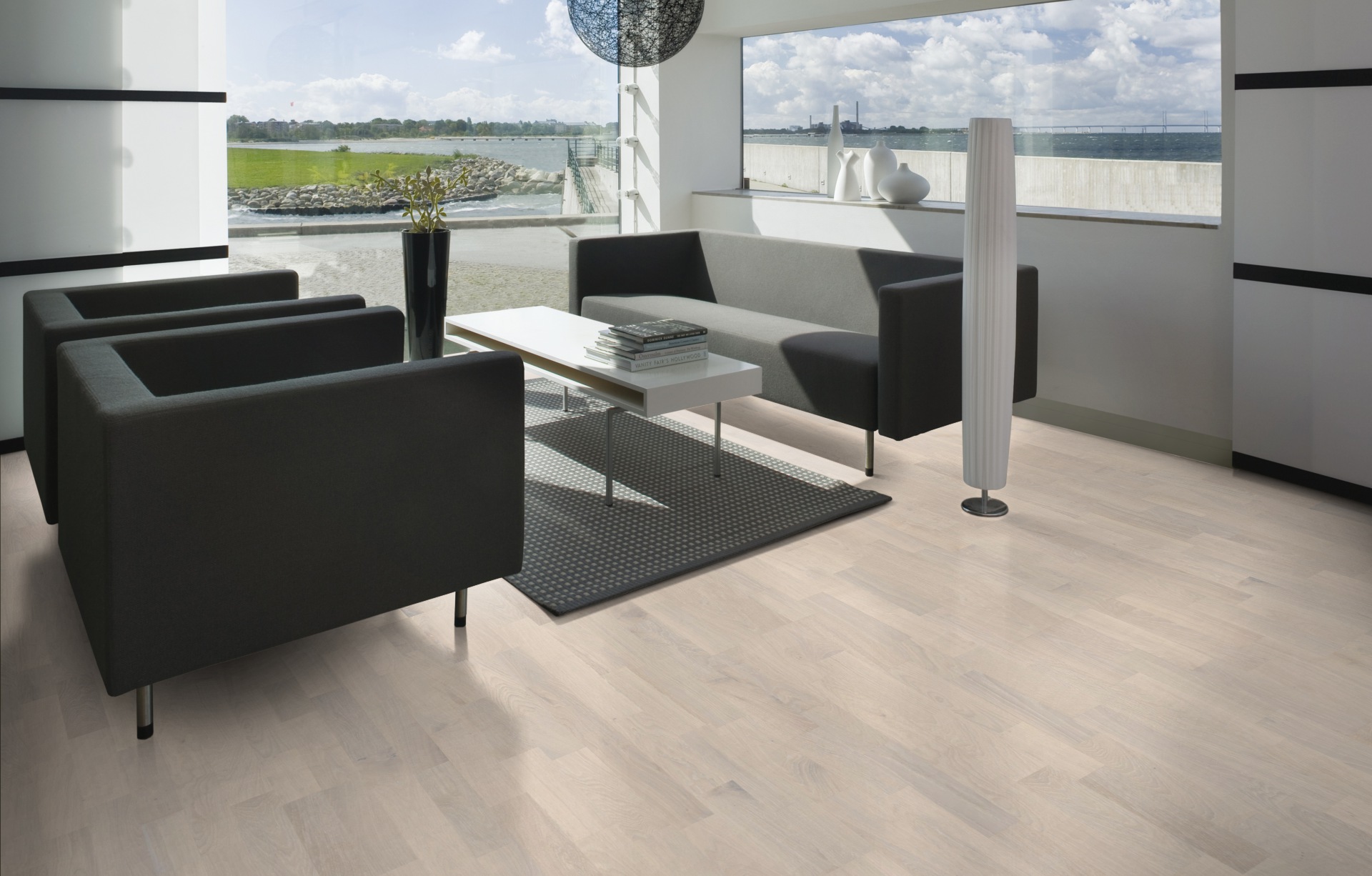 Паркетная доска Kahrs Люмен Дуб Иней Rime 153N3BEKB4KW240 Variation 2423×200×15 фото в интерьере Паркетная доска Kahrs Люмен Дуб Иней Rime 153N3BEKB4KW240 Variation 2423×200×15 фото в интерьере