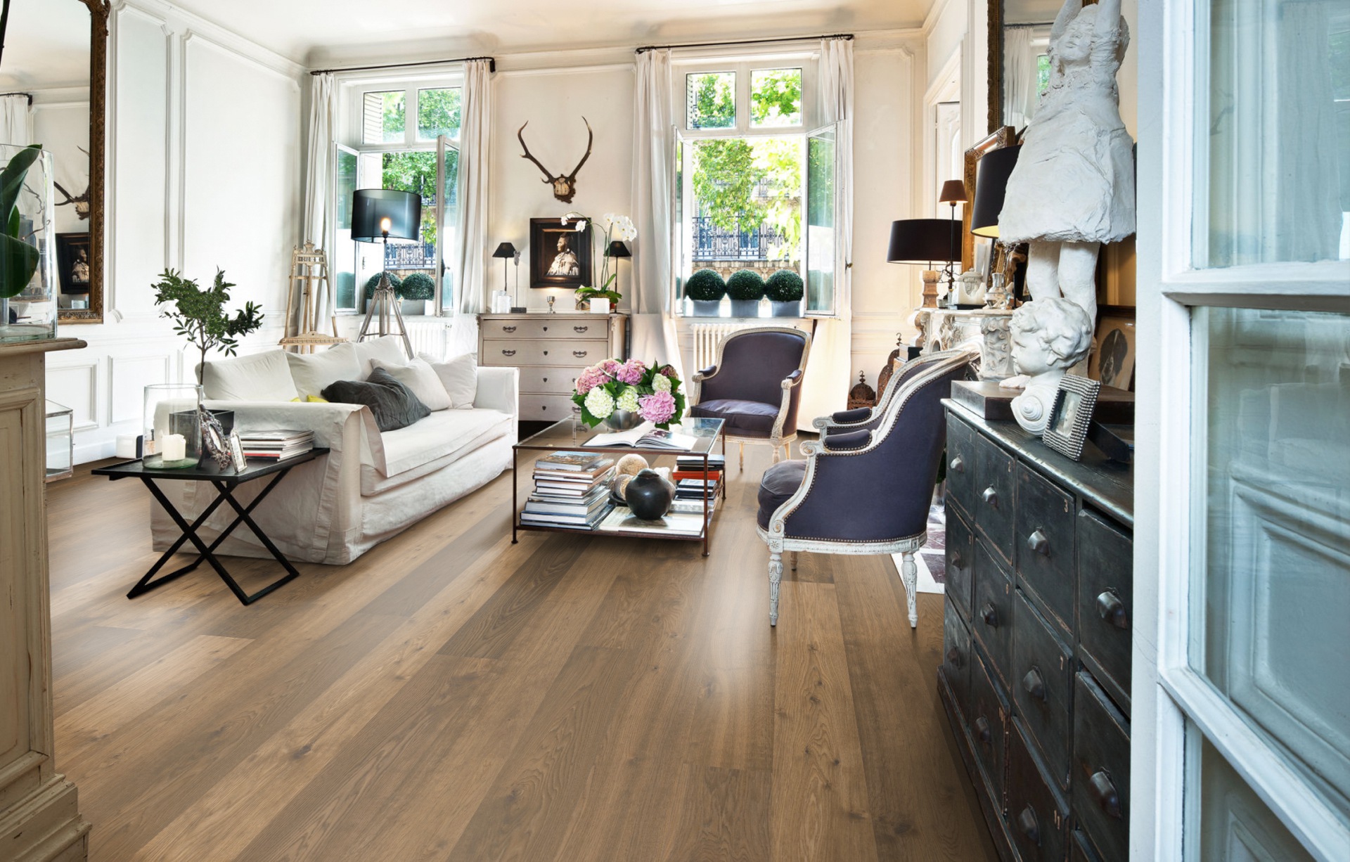 Паркетная доска Kahrs Люкс Дуб Терра Terra 151N8AEKF4KW240 Lively 2420×187×15 фото в интерьере Паркетная доска Kahrs Люкс Дуб Терра Terra 151N8AEKF4KW240 Lively 2420×187×15 фото в интерьере