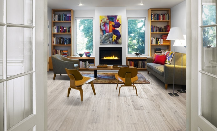 Паркетная доска Kahrs Смоланд Дуб Виста Vista 151NCSEK02KW240 Dynamic 2420×187×15 фото в интерьере