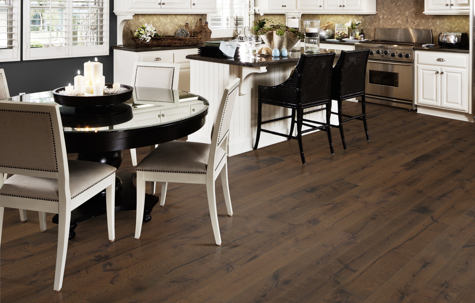 Паркетная доска Kahrs Смоланд Дуб Твета Tveta 151NDSEK04KW240 Expressive 2420×187×15 фото в интерьере Паркетная доска Kahrs Смоланд Дуб Твета Tveta 151NDSEK04KW240 Expressive 2420×187×15 фото в интерьере