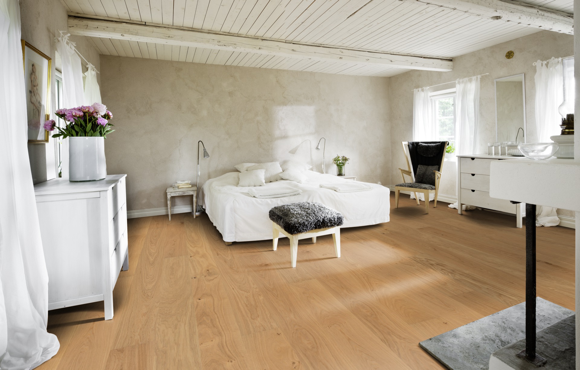 Паркетная доска Kahrs Европейская Дуб Хемпшир Hampshire 151L87EK09KW240 Lively 2420×187×15 фото в интерьере Паркетная доска Kahrs Европейская Дуб Хемпшир Hampshire 151L87EK09KW240 Lively 2420×187×15 фото в интерьере