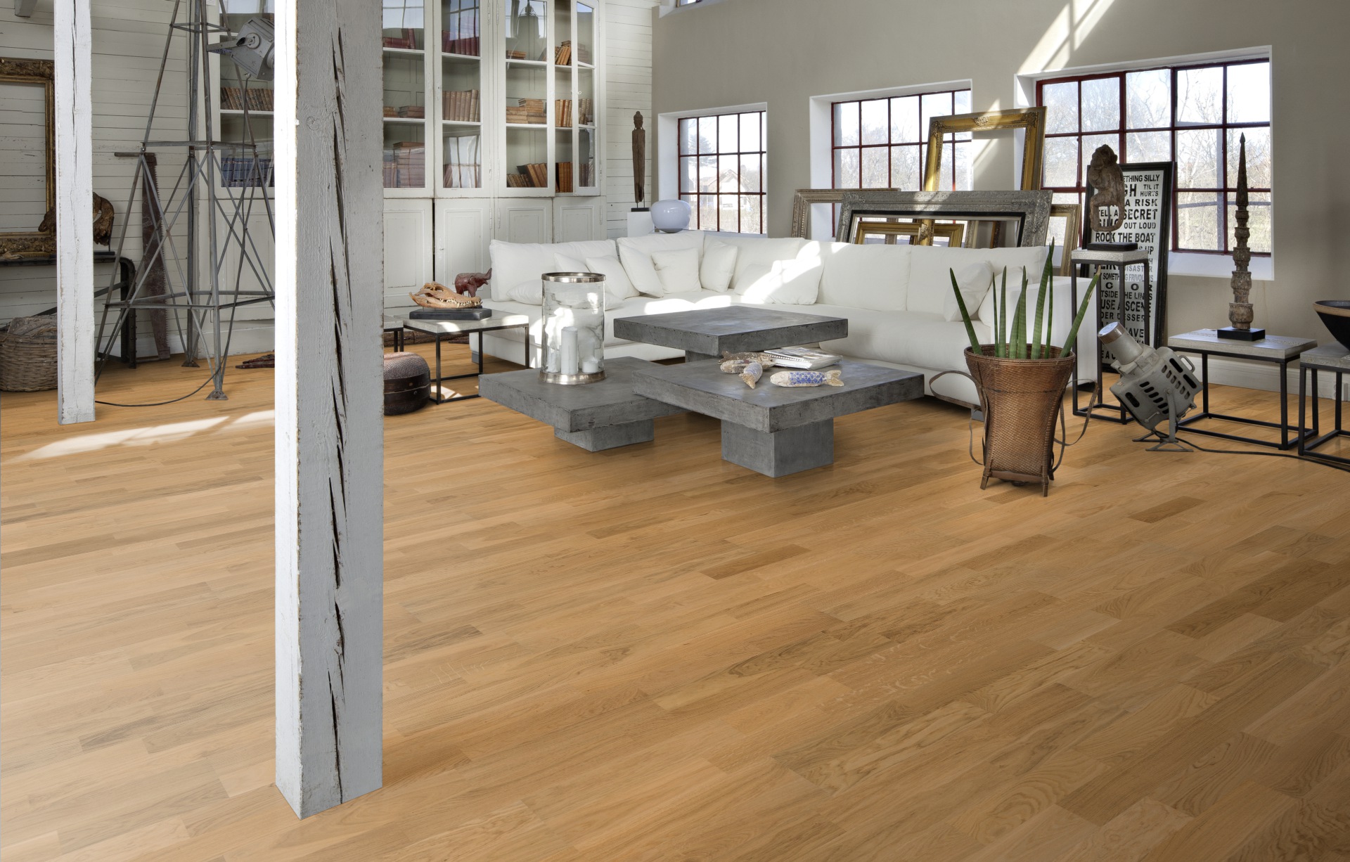 Паркетная доска Kahrs Европейская дуб Верона Verona 152N38EK09KW240 Variation 2423×200×15 фото в интерьере Паркетная доска Kahrs Европейская дуб Верона Verona 152N38EK09KW240 Variation 2423×200×15 фото в интерьере