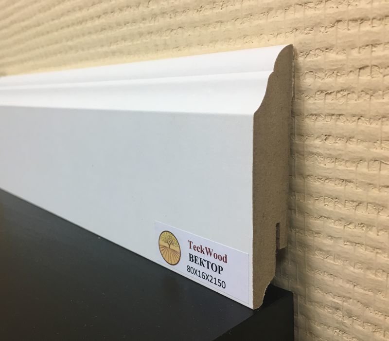 Плинтус МДФ ламинированный TeckWood белый Вектор матовый 2150×80×16