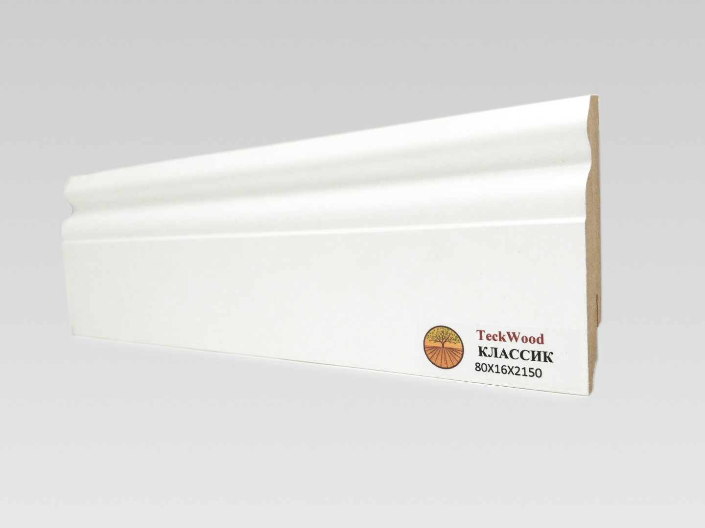 Плинтус МДФ ламинированный TeckWood белый Классик матовый 2150×80×16