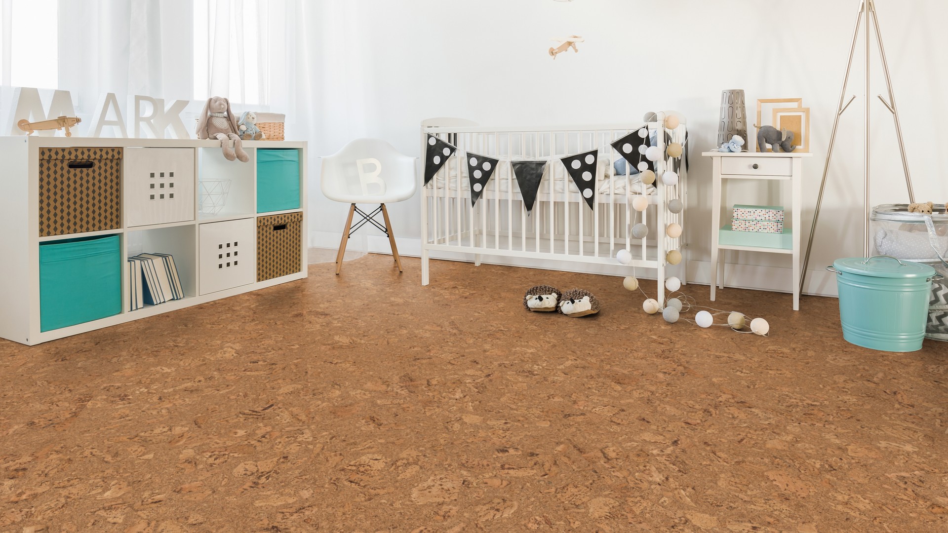 Пробковый пол замковый Wicanders Cork Essence Originals Dawn O849003 905×295×10,5 фото в интерьере