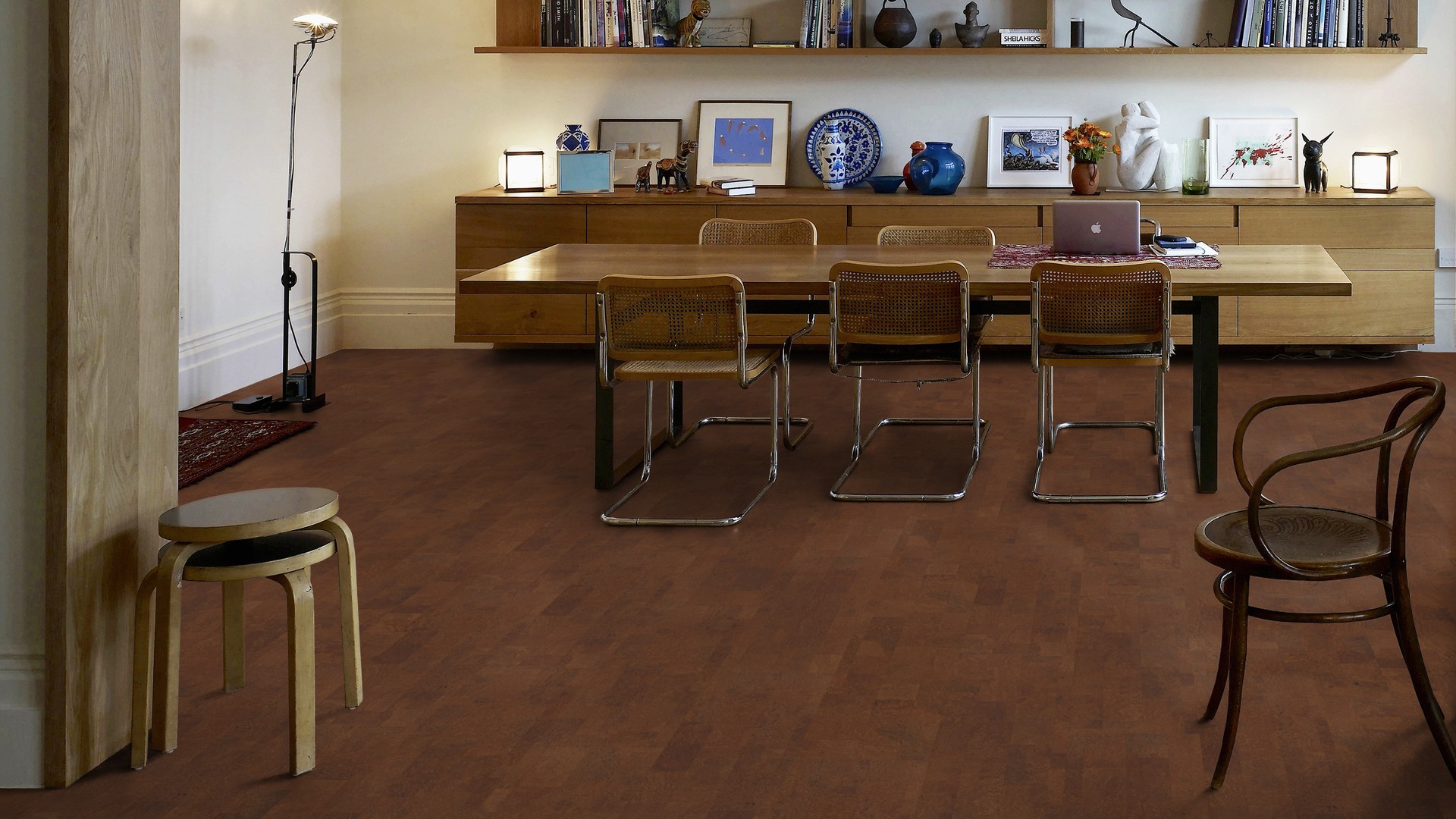 Пробковый пол замковый Wicanders Cork Essence Identity Chestnut I832002 905×295×10,5 фото в интерьере