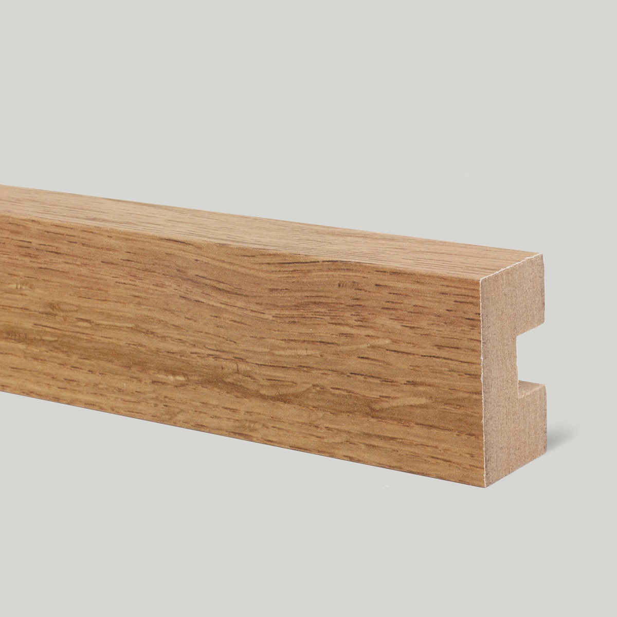 Рейка декоративная Modern Decor ламинированная 056 2750×40×22 Рейка декоративная Modern Decor ламинированная 056 2750×40×22