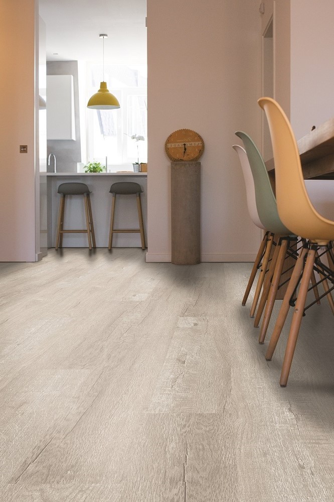 Пробковый пол клеевой CorkArt Design concept Enzo PY 4013 LNN X 1200×210×6 фото в интерьере