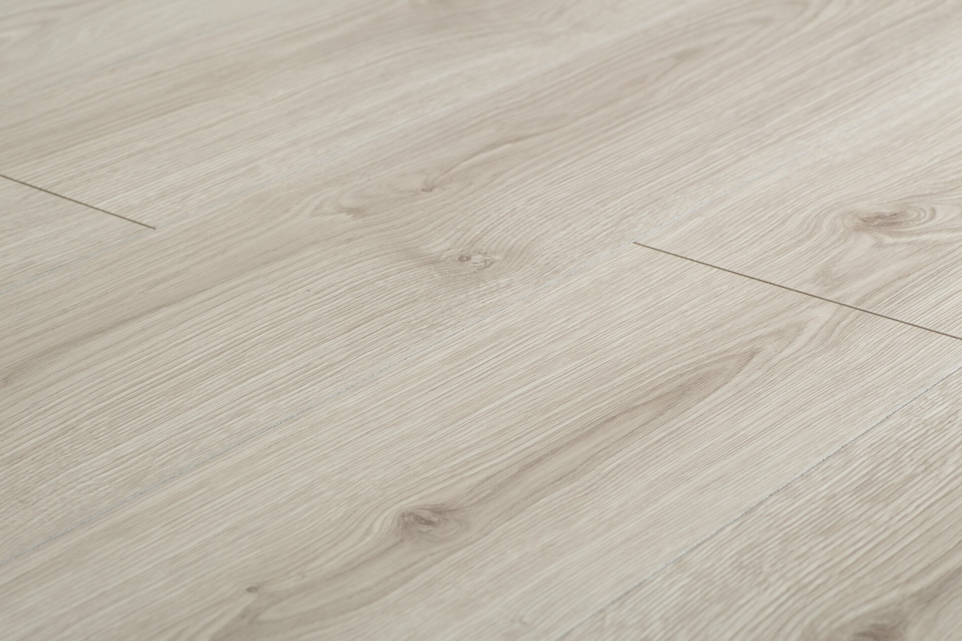 Ламинат Kronopol Aurum Vision Chesnut Impresion D 3334 1380×193×8 Ламинат Kronopol Aurum Vision Chesnut Impresion D 3334 1380×193×8