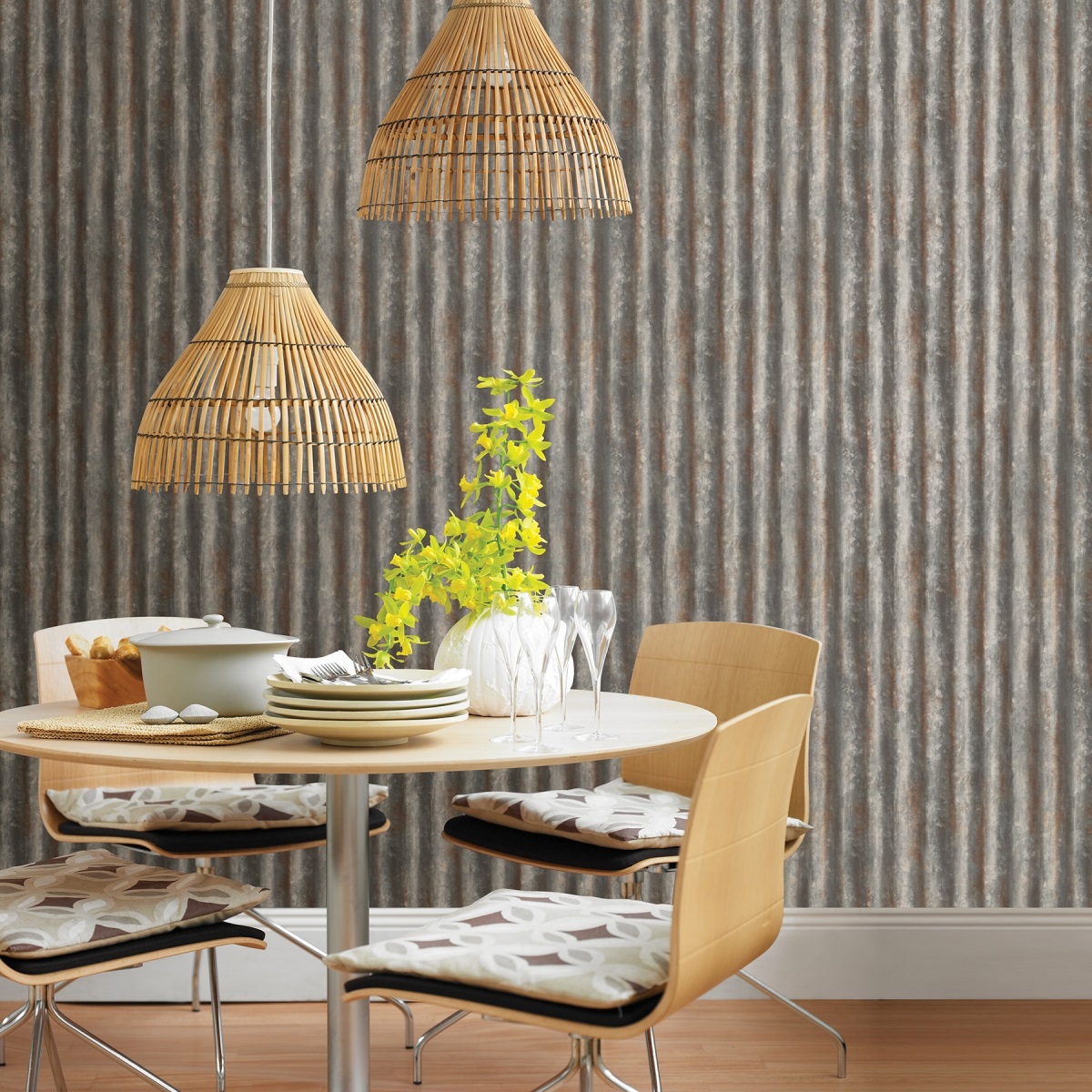 Обои Aura Trilogy Kirkland Charcoal Corrugated Metal FD22333 фото в интерьере