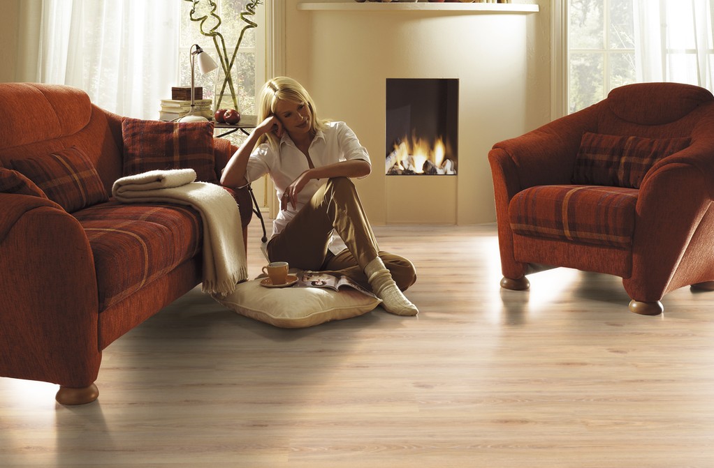 Ламинат Kronopol Aurum Sound Oak Opera D 3884 1375×188×12 фото в интерьере Ламинат Kronopol Aurum Sound Oak Opera D 3884 1375×188×12 фото в интерьере