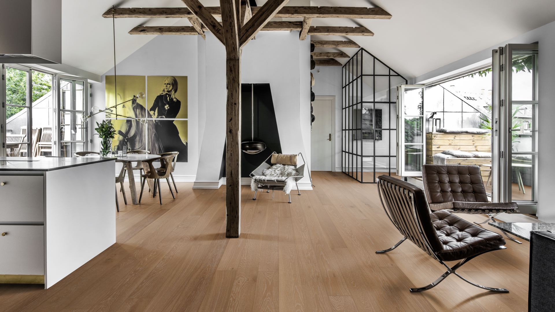 Паркетная доска Kahrs Канвас Дуб Хна Henna 13106AEK1NKW185 Lively 1860×127×13 фото в интерьере Паркетная доска Kahrs Канвас Дуб Хна Henna 13106AEK1NKW185 Lively 1860×127×13 фото в интерьере