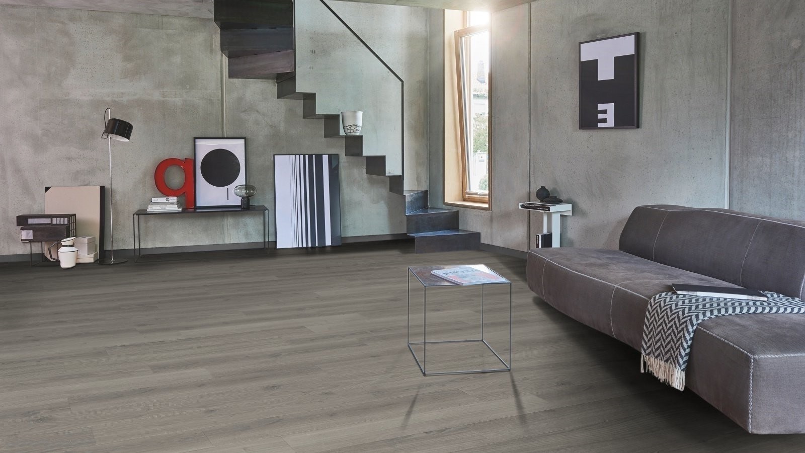 Ламинат Parador Hydron 600 Дуб Студийный светло-серый 1744814 1285×243×9 фото в интерьере Ламинат Parador Hydron 600 Дуб Студийный светло-серый 1744814 1285×243×9 фото в интерьере