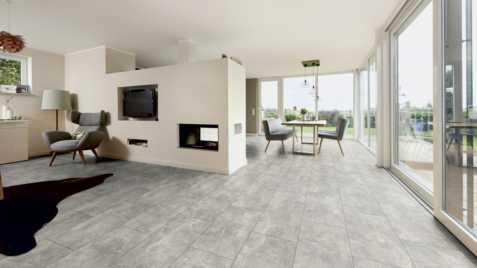 Ламинат Ter Hurne Dureco Stone Line Камень Звезда-серый 2818/B02 635×327×12 фото в интерьере Ламинат Ter Hurne Dureco Stone Line Камень Звезда-серый 2818/B02 635×327×12 фото в интерьере