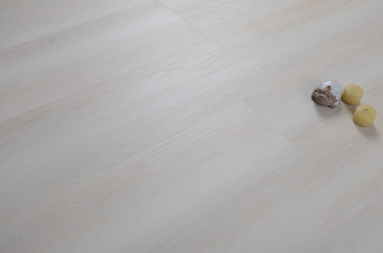 Кварцвиниловый SPC ламинат Evofloor Оптима Дуб Сишел Oak Seashell 520-5 1120×184×4,2 фото в интерьере