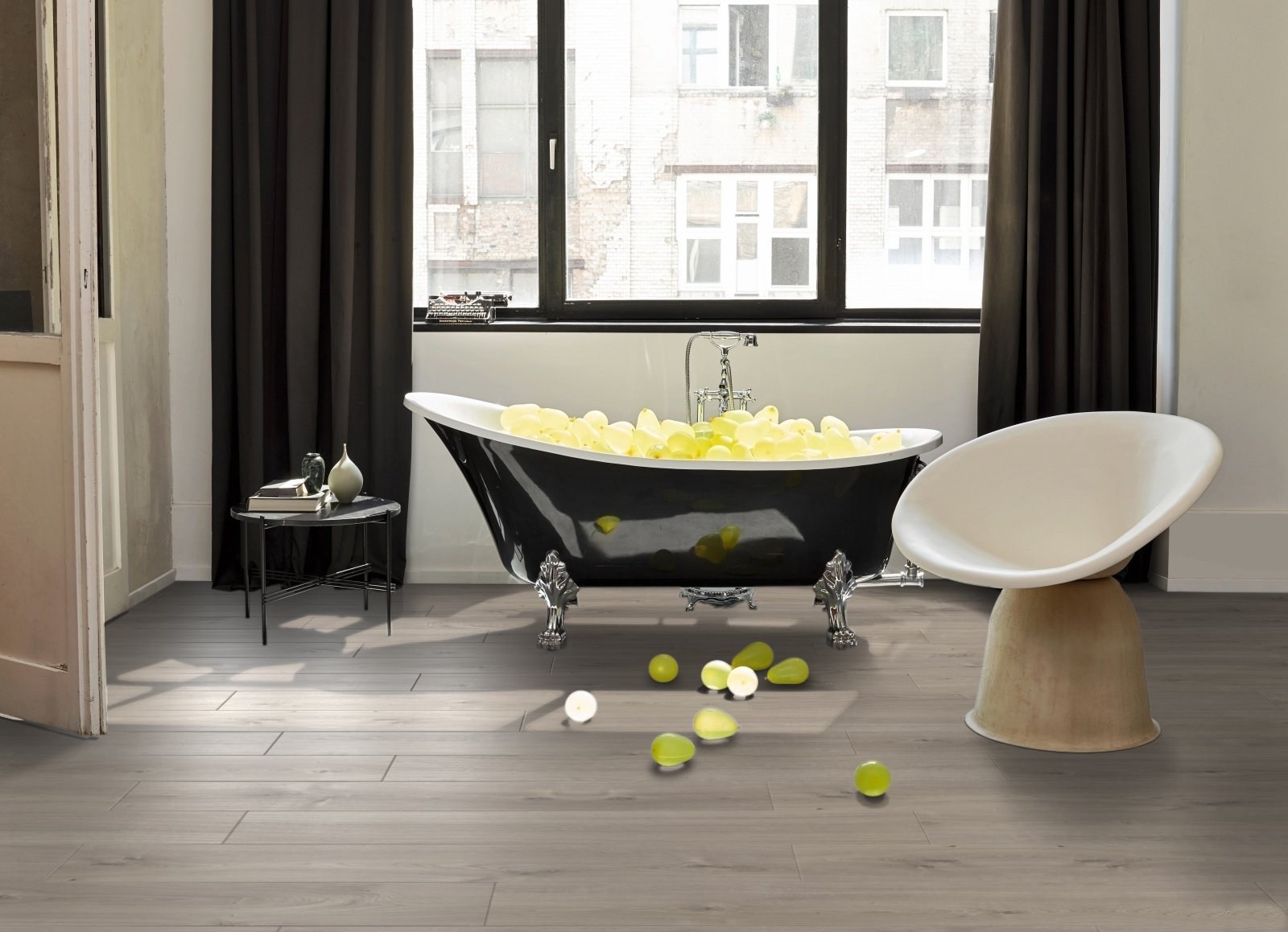 Ламинат Parador Basic 600XS Дуб Мистраль серый 1744356 1285×243×8 фото в интерьере