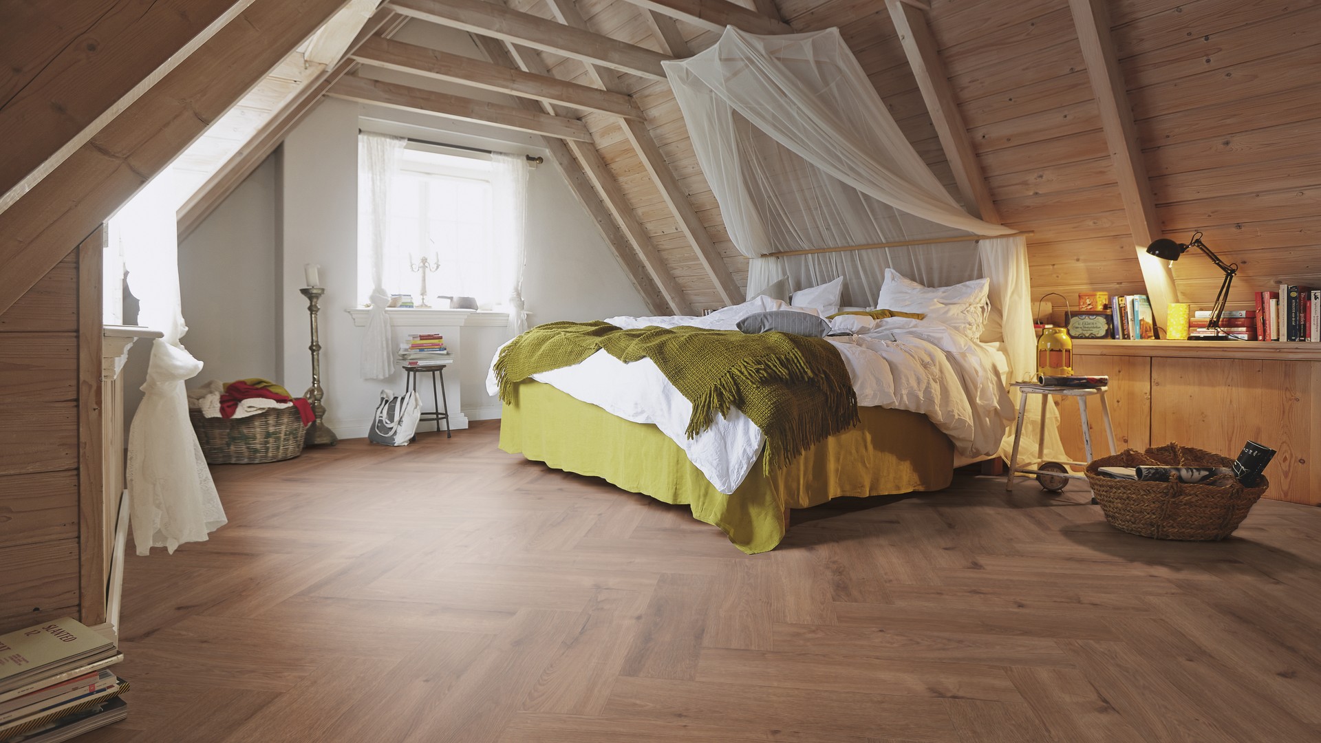 Ламинат Meister Edition M6/7002 Дуб Амбер венгерская елка 620×155×8 фото в интерьере Ламинат Meister Edition M6/7002 Дуб Амбер венгерская елка 620×155×8 фото в интерьере