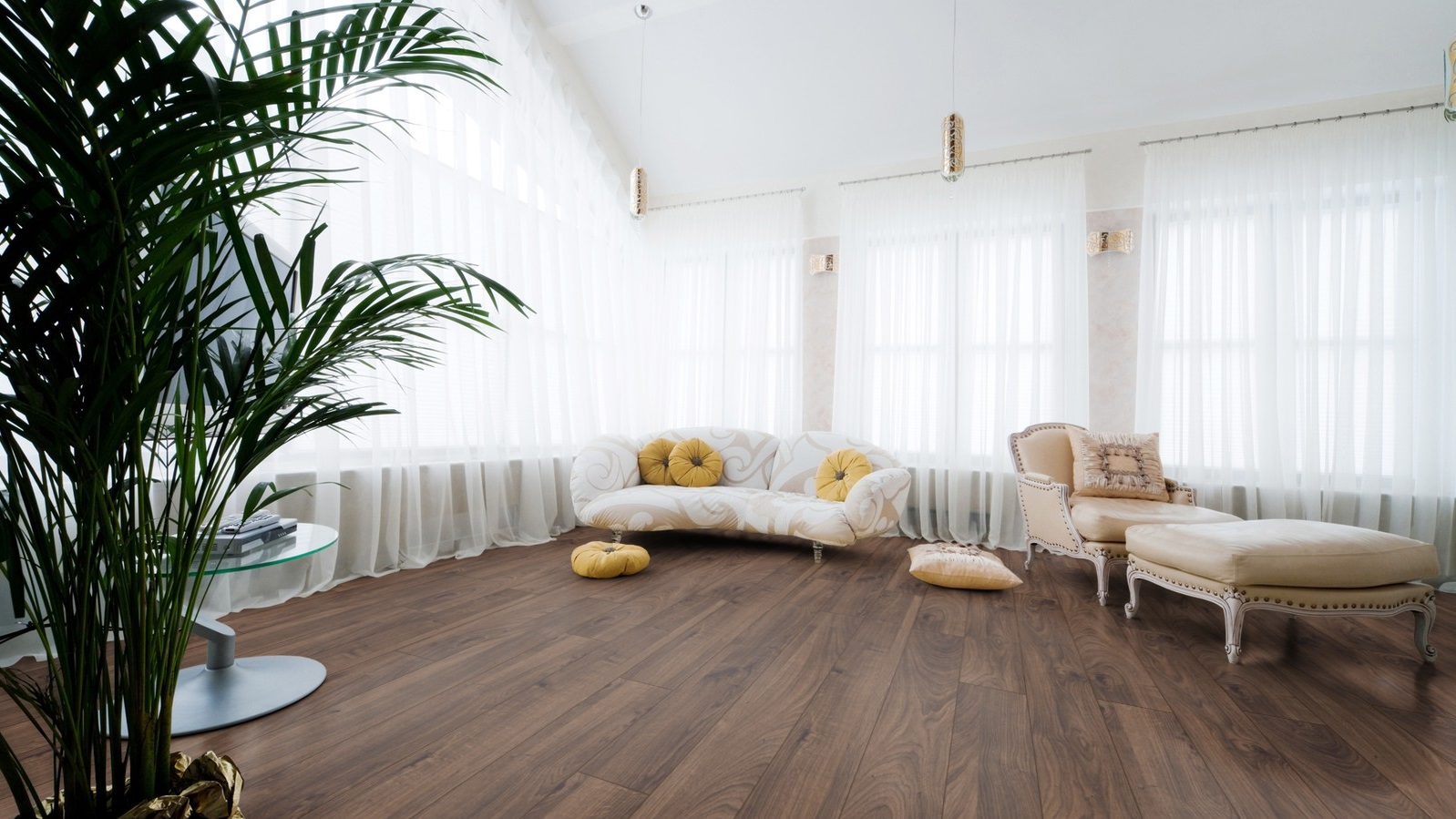 Ламинат Group Thys X-Treme. T Дуб Belgian Brown 712888 1845×188×12 фото в интерьере Ламинат Group Thys X-Treme. T Дуб Belgian Brown 712888 1845×188×12 фото в интерьере